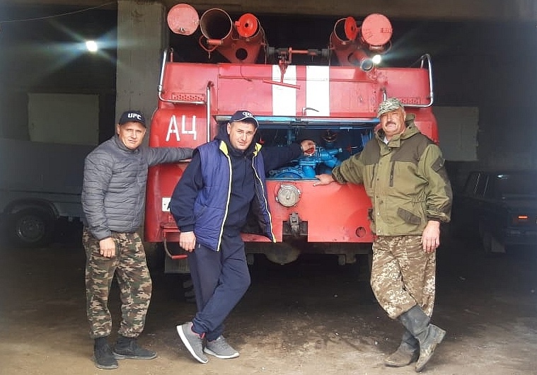 Добровольцы из села Усть-Камышта Аскизского района.