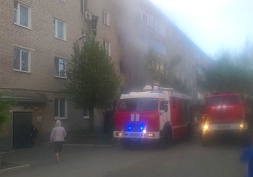 Предварительная причина пожара в черногорском общежитии - поджог