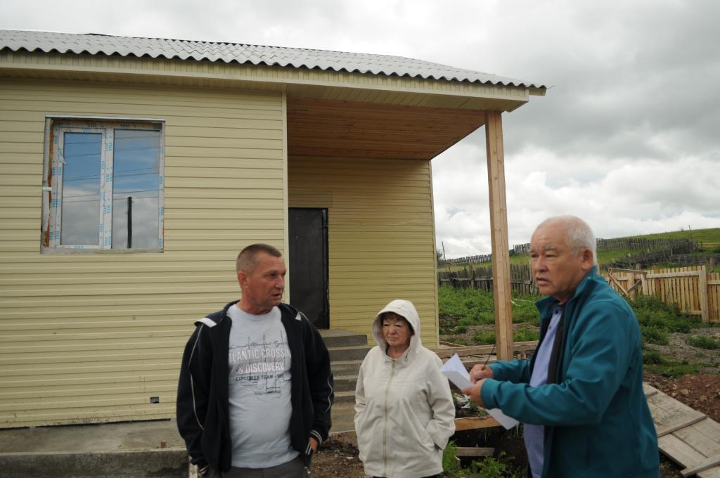 Глава района Абрек Челтыгмашев посетил с рабочей поездкой села Усть-Чуль и Кызлас