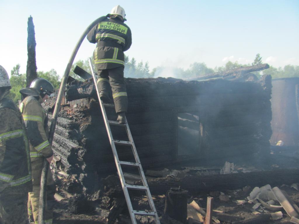 Пять пожаров ликвидировано в Хакасии за выходные дни