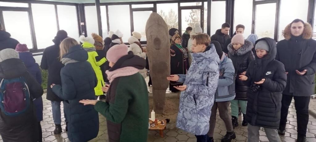 Гости из Луганска в музее-заповеднике