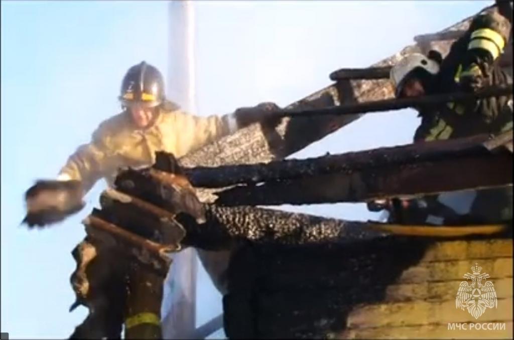 В Абакане и Аскизском районе огнеборцы тушили «печные» пожары