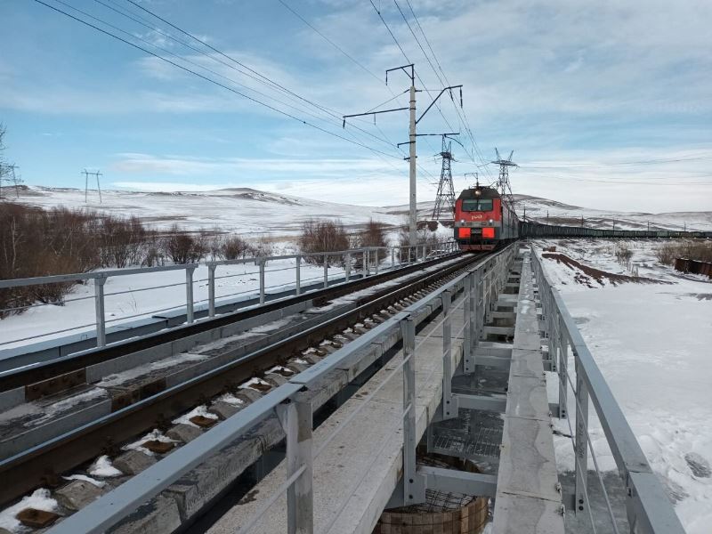 Красноярская железная дорога завершила реконструкцию моста через реку Аскиз в Хакасии