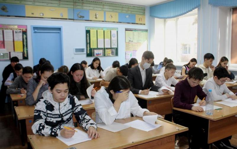 Более 1500 школьников Хакасии примут участие в региональной оценочной процедуре по хакасскому языку