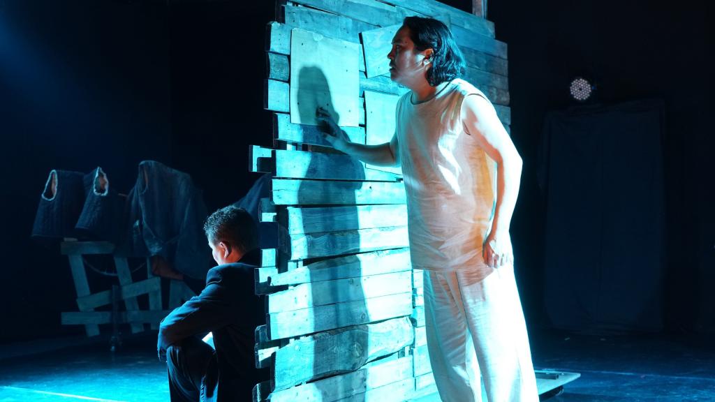 Театр «Читiген» готовит спектакли для зрителей с нарушением зрения
