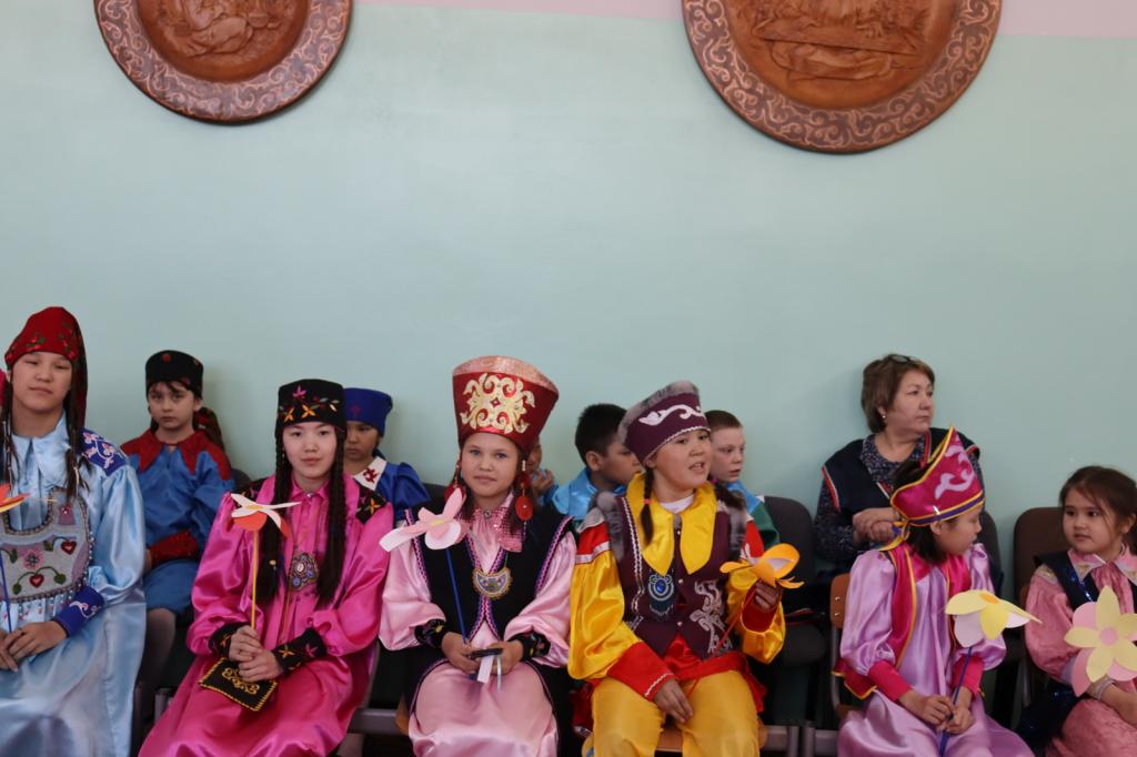 В Аскизской школе-интернате провели мероприятие, посвящённое хакасскому традиционному празднику «Чыл Пазы»