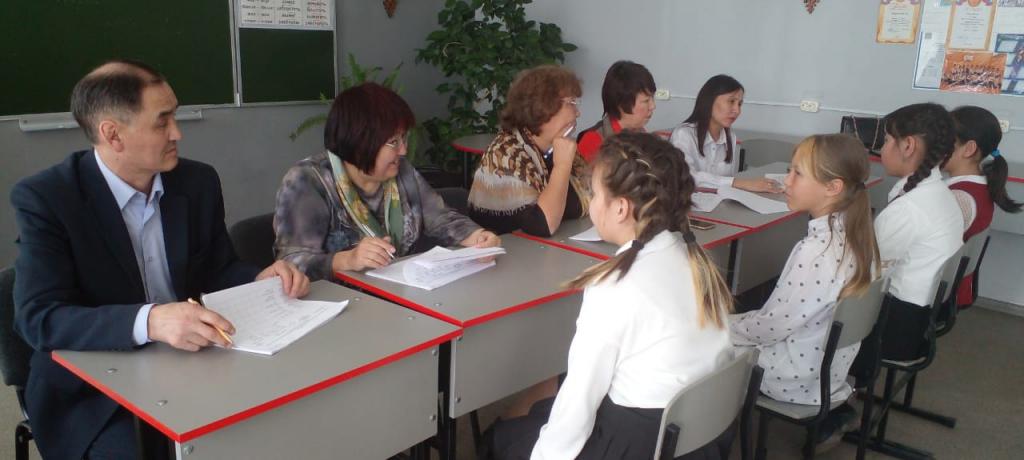 В Аскизском районе прошли конкурсные испытания на знание хакасского языка среди пятиклассников
