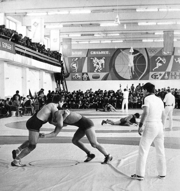 В Национальном архиве состоится открытие документальной выставки «Страницы спортивной жизни Хакасии в архивных документах»