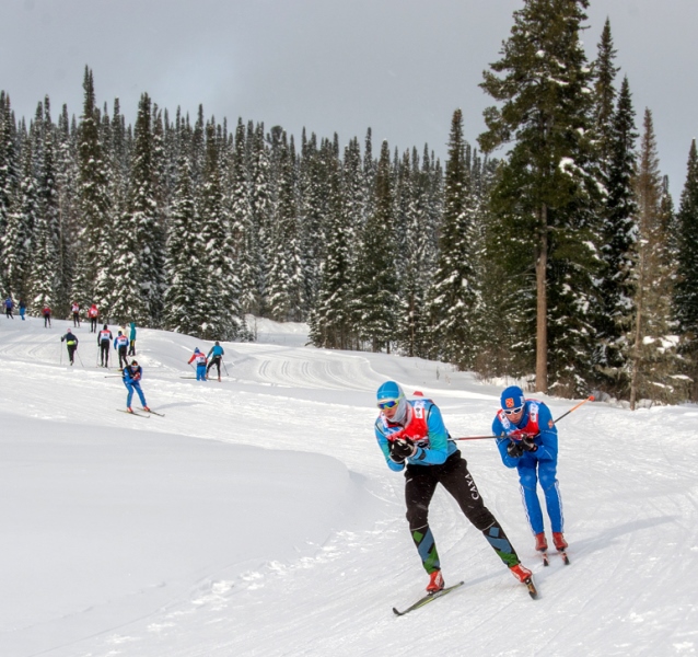 Соревнования по лыжным гонкам проходят в Хакасии