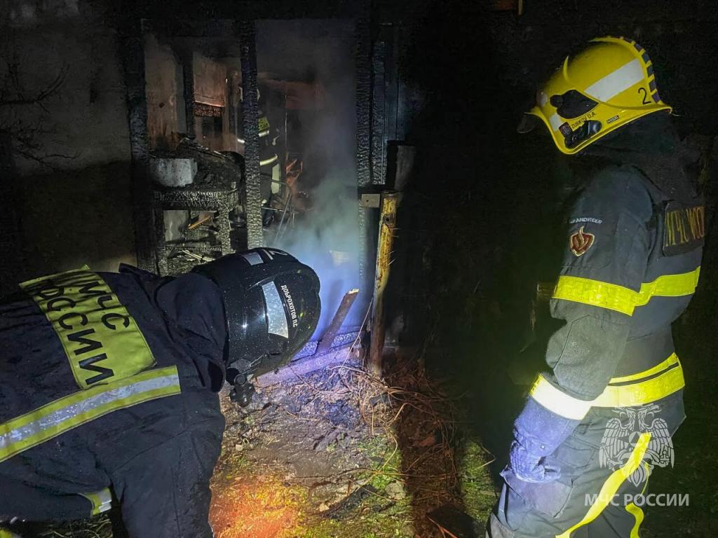 Пятнадцать пожаров за выходные ликвидировано в Хакасии